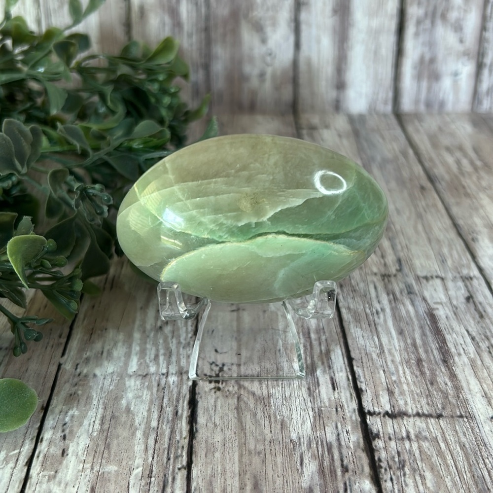 Green Moonstone Palm Stone NWOT - Picture 4 of 13